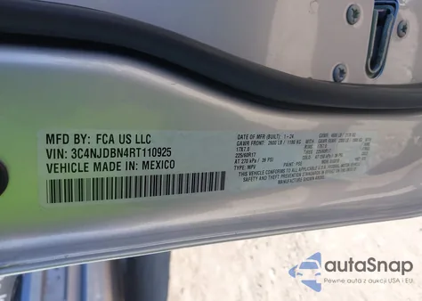 2024 Jeep Compass Latitude 4X4 from USA, damaged, VIN 3C4NJDBN4RT110925